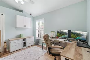 16748 Midsummer Ln, Spring Hill, FL 34610 - Photo 31