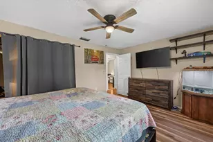 6070 73rd St N, Saint Petersburg, FL 33709 - Photo 23