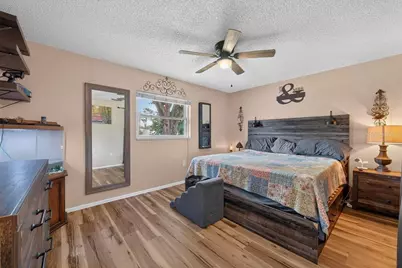 6070 73rd Street N, Saint Petersburg, FL 33709 - Photo 21