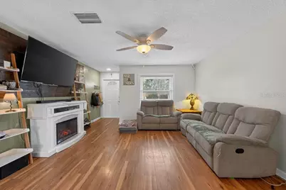 6070 73rd Street N, Saint Petersburg, FL 33709 - Photo 5