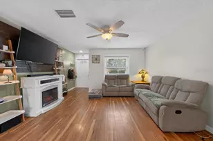 6070 73rd St N, Saint Petersburg, FL 33709 - Photo 5