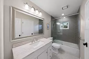 2910 W Estrella St, Tampa, FL 33629 - Photo 23
