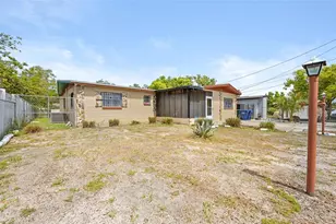 10412 N Altman St, Tampa, FL 33612 - Photo 3