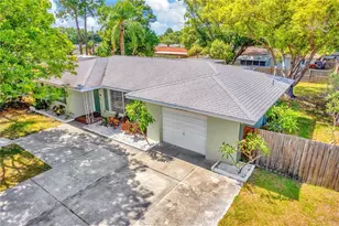 1566 Sunset Point Rd, Clearwater, FL 33755 - Photo 35