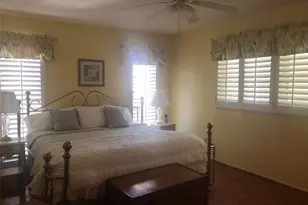 221 Cedarwood Cir, Seminole, FL 33777 - Photo 15