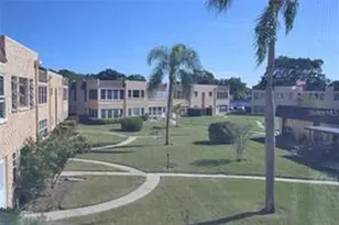 221 Cedarwood Cir, Seminole, FL 33777 - Photo 3