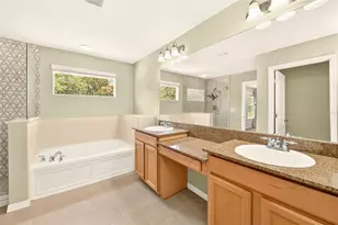 2917 Winglewood Cir, Lutz, FL 33558 - Photo 21