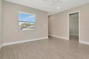 1207 62nd Ave E, Bradenton, FL 34203 - Photo 9