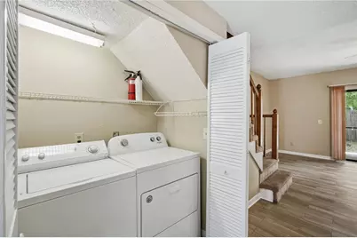 1910 W Sligh Avenue #E102, Tampa, FL 33604 - Photo 9