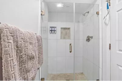 15317 W Pond Woods Drive #103, Tampa, FL 33618 - Photo 25