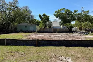 6370 29th Way N, Saint Petersburg, FL 33702 - Photo 1