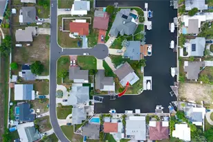 318 Circle Dr, Palm Harbor, FL 34683 - Photo 3