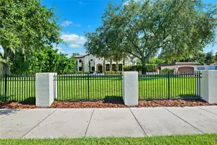 4555 W Swann Ave, Tampa, FL 33609 - Photo 71