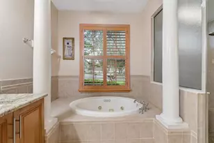 5303 Clouds Peak Dr, Lutz, FL 33558 - Photo 29