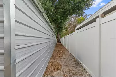 2310 W Knollwood Place, Tampa, FL 33604 - Photo 47