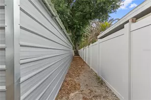 2310 W Knollwood Pl, Tampa, FL 33604 - Photo 47