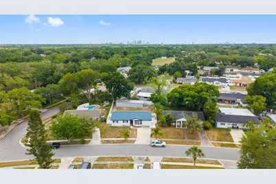 2310 W Knollwood Place, Tampa, FL 33604 - Photo 7