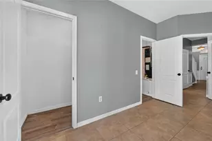 3186 Bayshore Oaks Dr, Tampa, FL 33611 - Photo 15