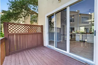 3186 Bayshore Oaks Drive, Tampa, FL 33611 - Photo 37