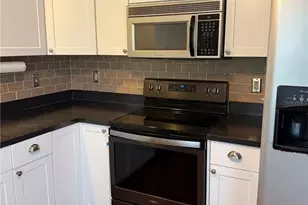 2617 Forest Run Ct, Clearwater, FL 33761 - Photo 5