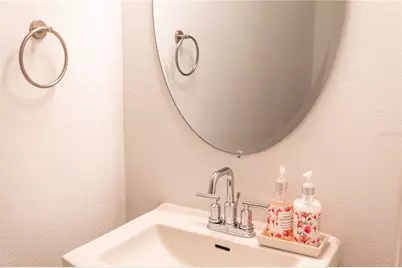 8473 Lunar Skye Street, Sarasota, FL 34241 - Photo 9