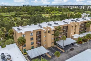 2614 Cove Cay Dr, Clearwater, FL 33760 - Photo 35