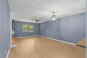 4045 Arrowwood Ct, Palm Harbor, FL 34684 - Photo 5