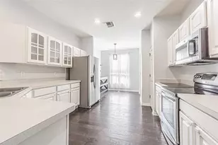 19145 Wood Sage Dr, Tampa, FL 33647 - Photo 5