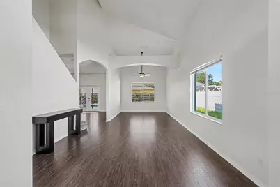 12640 Longcrest Drive, Riverview, FL 33579 - Photo 7