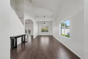 12640 Longcrest Dr, Riverview, FL 33579 - Photo 7