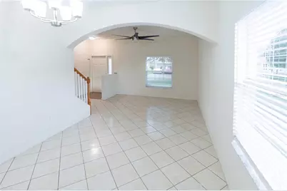 2259 Roanoke Springs Drive, Ruskin, FL 33570 - Photo 11