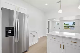 1700 Scranton St S, Saint Petersburg, FL 33711 - Photo 13