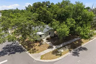 1700 Scranton St S, Saint Petersburg, FL 33711 - Photo 45