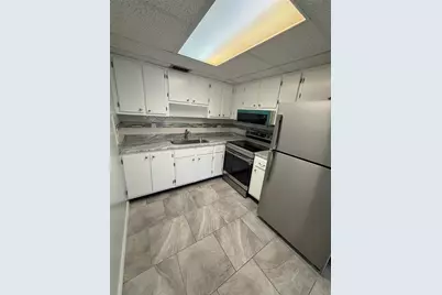 8402 111th Street #203, Seminole, FL 33772 - Photo 7