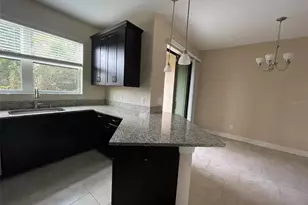 30281 Southwell Ln, Wesley Chapel, FL 33543 - Photo 5