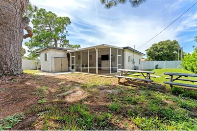 1419 Tyrone Boulevard N, Saint Petersburg, FL 33710 - Photo 27