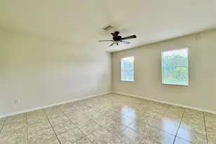 9614 Oak Glade Ave, Tampa, FL 33647 - Photo 9
