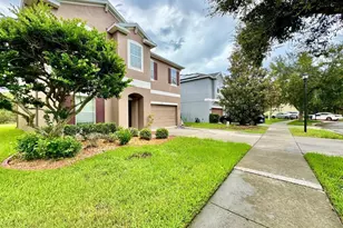 9614 Oak Glade Ave, Tampa, FL 33647 - Photo 3