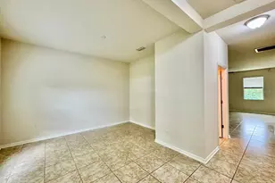 9614 Oak Glade Ave, Tampa, FL 33647 - Photo 5