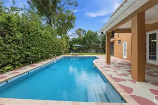10307 Reclinata Ln, Tampa, FL 33618 - Photo 41
