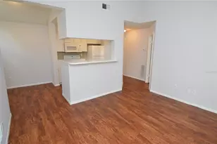 8625 Mallard Reserve Dr, Tampa, FL 33614 - Photo 3