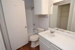 8625 Mallard Reserve Dr, Tampa, FL 33614 - Photo 33