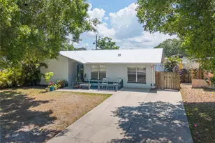 2153 Catalina Dr N, Clearwater, FL 33763 - Photo 29