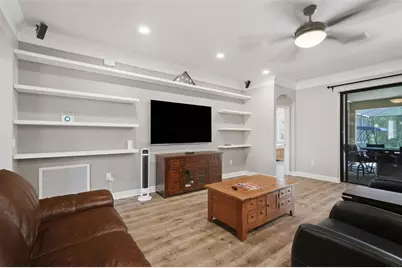 7929 Hampton Lake Drive, Tampa, FL 33647 - Photo 9