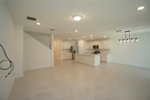 9667 Summers Cay Cir, Thonotosassa, FL 33592 - Photo 7