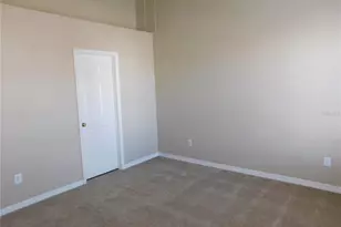 12450 Country White Cir, Tampa, FL 33635 - Photo 15