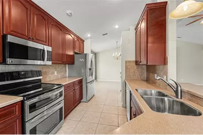 3805 E Kiwi Cove Ct, Hernando, FL 34442 - Photo 5