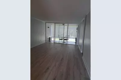 12200 Vonn Road #1304, Largo, FL 33774 - Photo 9