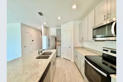 38851 Opal Willow Lane, Zephyrhills, FL 33540 - Photo 13