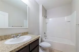 2330 Sequoia Way, Davenport, FL 33896 - Photo 7